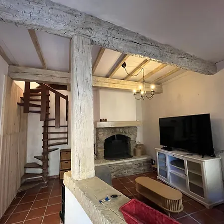 Maison Des Remparts Montbrun-des-Corbières