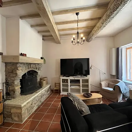 Maison Des Remparts Montbrun-des-Corbières