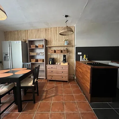 Maison Des Remparts Hébergement de vacances *